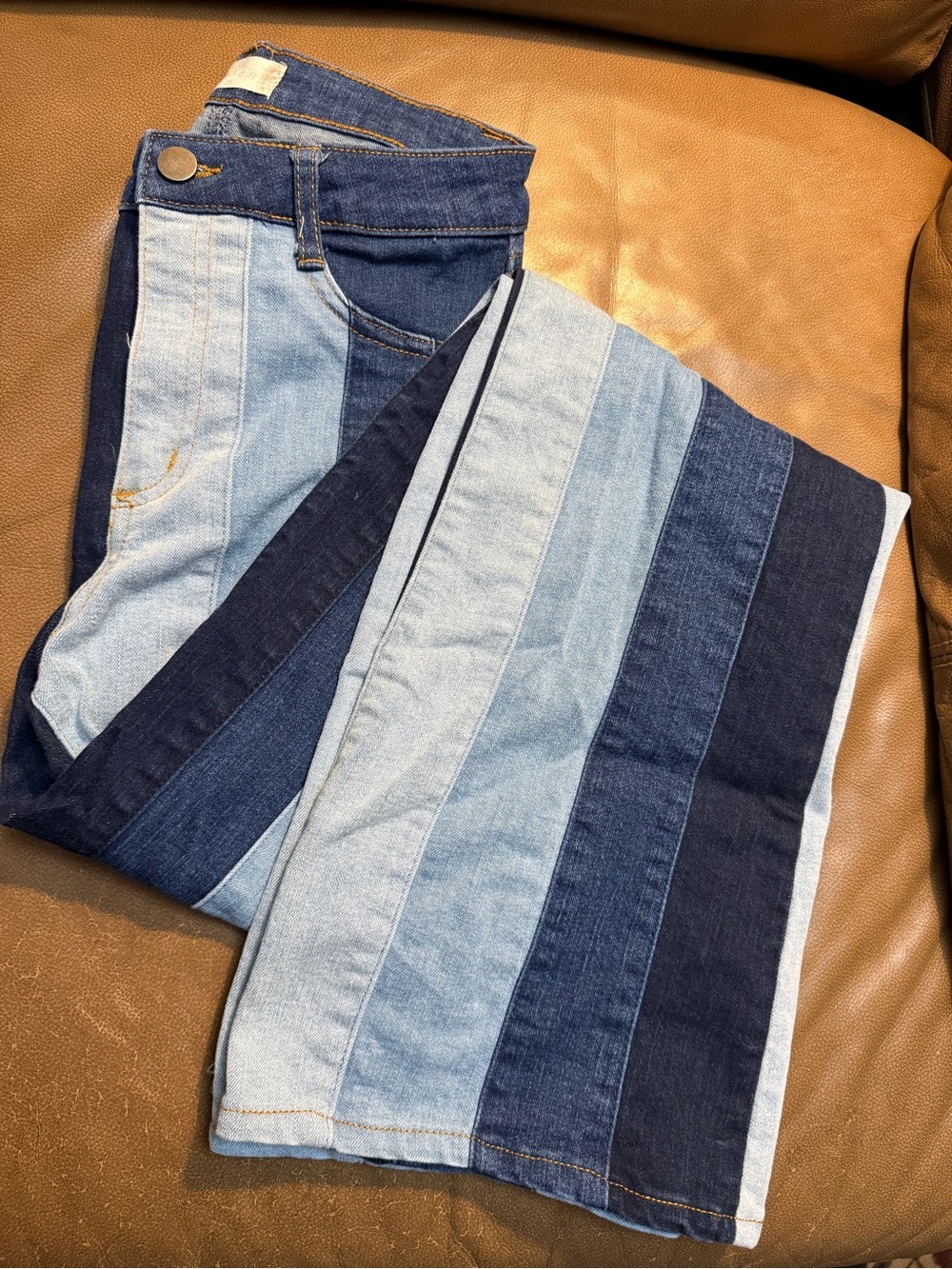 Women’s Two-Tone Blue Stripe Bootcut Jeans - Picture 6 of 6